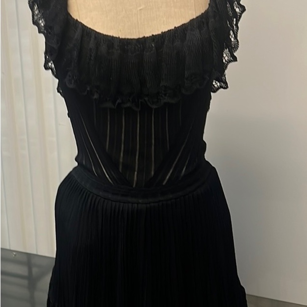 VINTAGE ALAIA  BLACK LACE RUFFLE TRIM  BUILT-in-SHORTS  OPEN BACK  DRESS